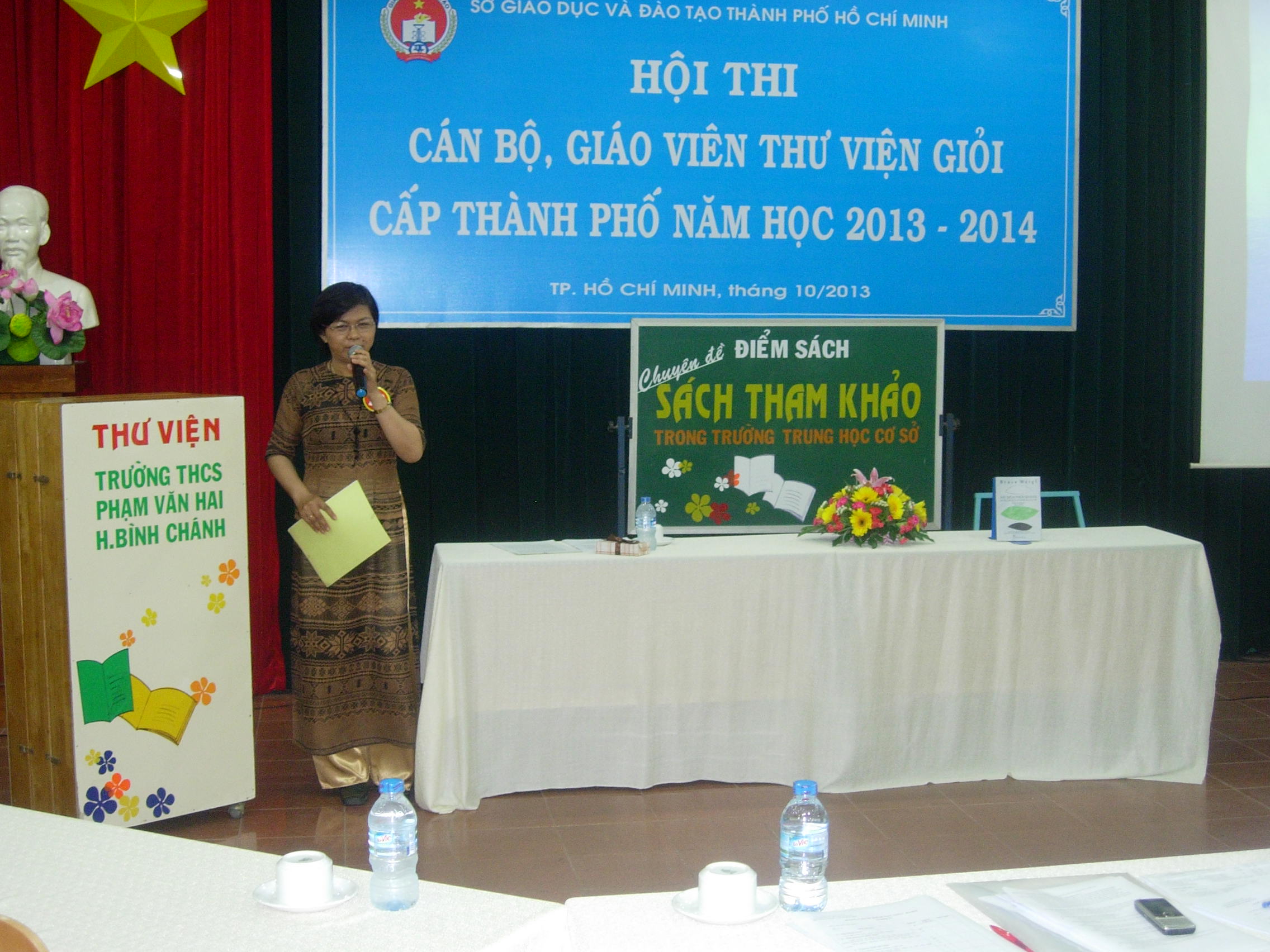 Hưởng ứng Hội thi Cán bộ, giáo viên thư viện giỏi toàn quốc năm 2013